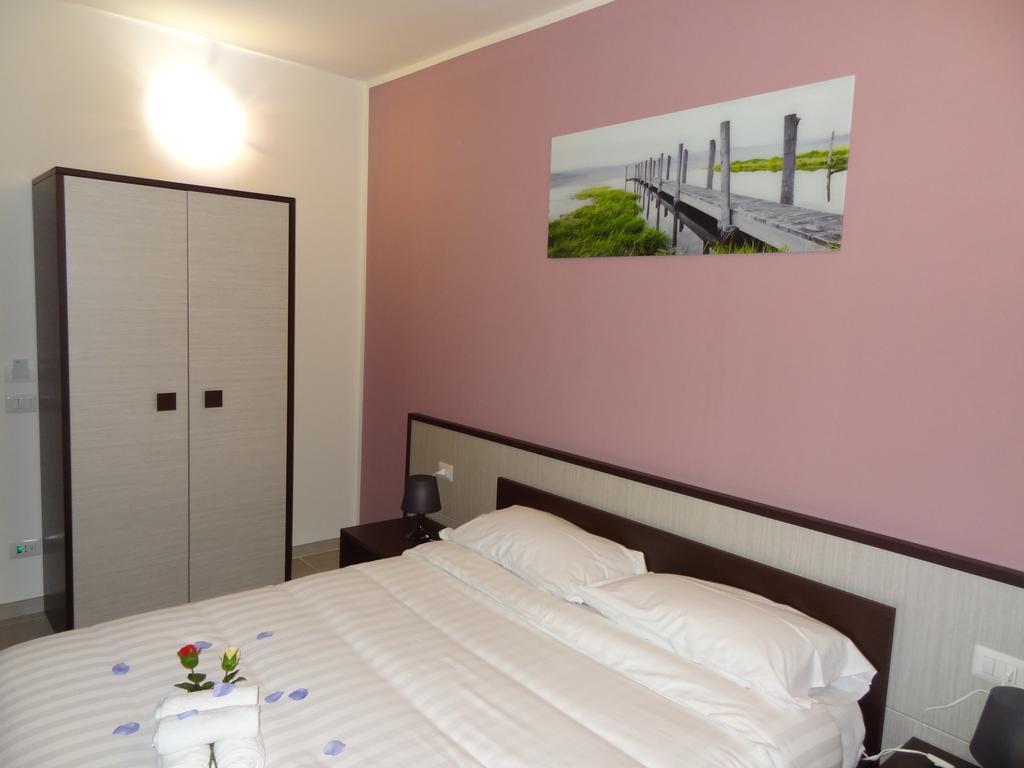 Affittacamere Rooms Di Matteo San Paolo di Iesi Екстер'єр фото