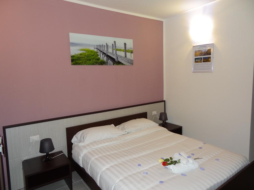 Affittacamere Rooms Di Matteo San Paolo di Iesi Екстер'єр фото